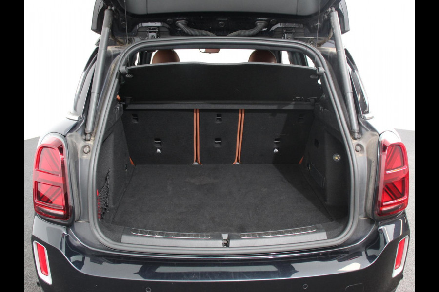 MINI Countryman 1.5 Cooper S E PHEV ALL4 Chili Automaat Climate control Adaptieve cruise control HUD Lichtmetalen velgen Navigatie Parkeersensoren Camera Stoelverwarming