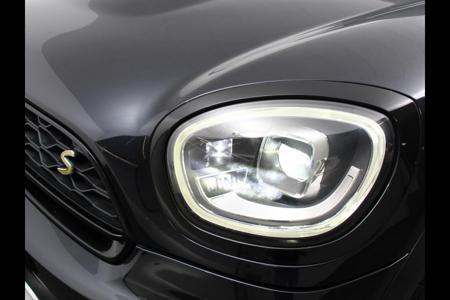 MINI Countryman 1.5 Cooper S E PHEV ALL4 Chili Automaat Climate control Adaptieve cruise control HUD Lichtmetalen velgen Navigatie Parkeersensoren Camera Stoelverwarming