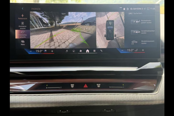BMW 5 Serie Touring 550e xDrive M-SPORT ** PANORAMA, BRUIN LEDER, TREKH, 20-inch LMV, ADAPT. CRUISE ** 1e EIG - UNGALLFREI - Ex. BMW ** ** INFORMEER OOK NAAR ONZE AANTREKKELIJKE FINANCIAL-LEASE TARIEVEN **