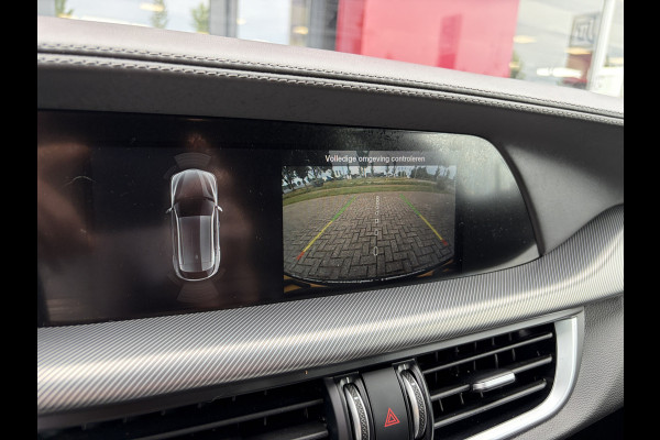 Alfa Romeo Stelvio 2.0 T AWD Veloce | Harman-Kardon | Camera | trekhaak afneembaar