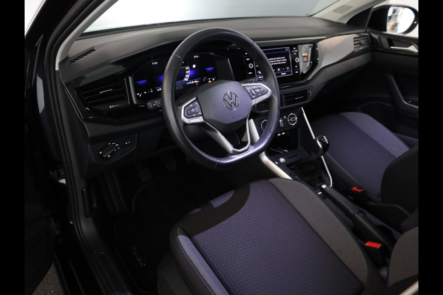 Volkswagen Taigo 1.0 TSI Life Edition 95 pk | Verlengde garantie | Navigatie | Parkeersensoren achter | Achteruitrijcamera | Adaptieve cruise control |