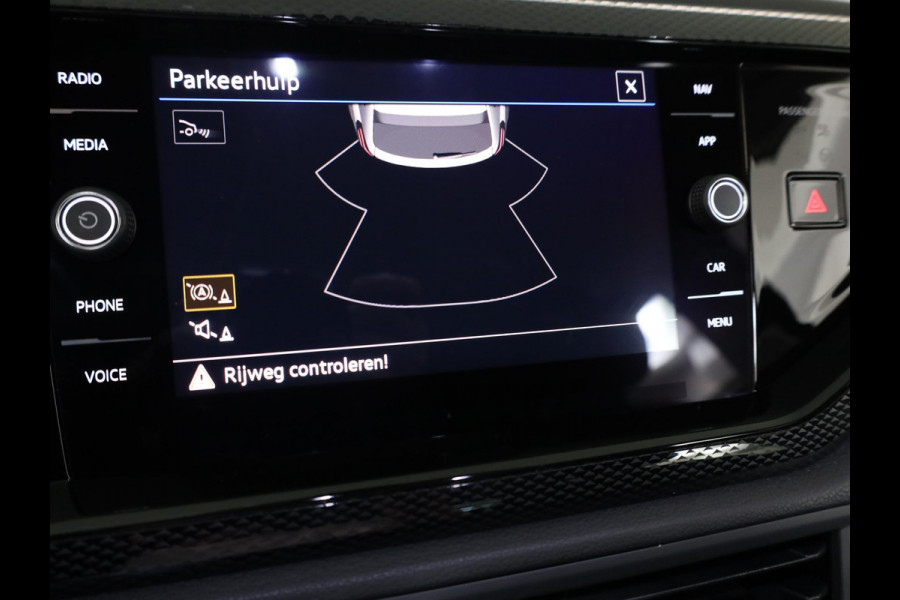 Volkswagen Taigo 1.0 TSI Life Edition 95 pk | Verlengde garantie | Navigatie | Parkeersensoren achter | Achteruitrijcamera | Adaptieve cruise control |