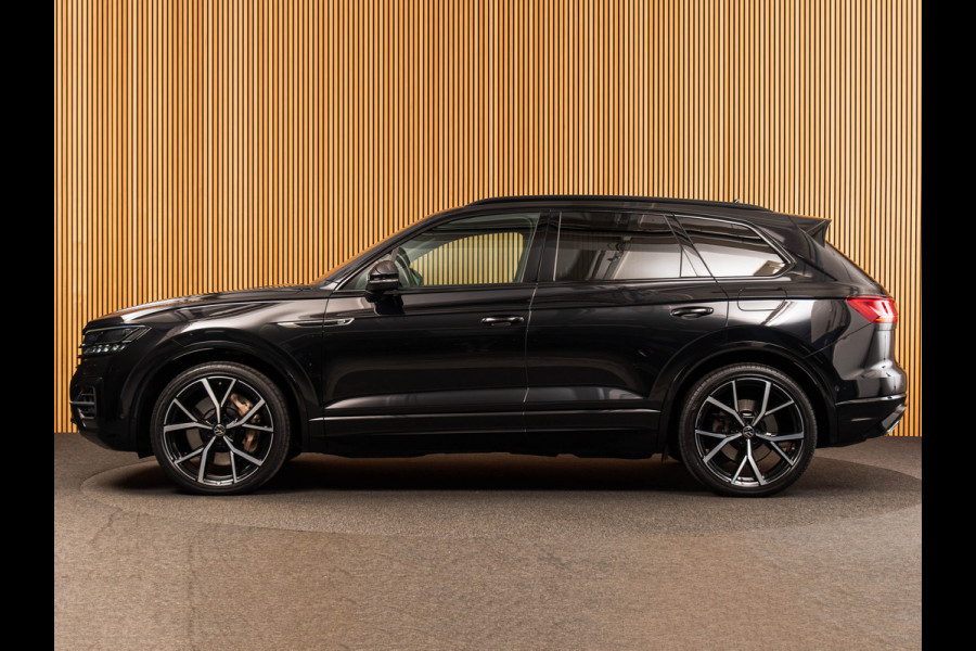 Volkswagen Touareg 3.0 TSi eHybrid R-Line PANO | DYNAUDIO | 22" | LUCHTVERING | NIGHT VISION