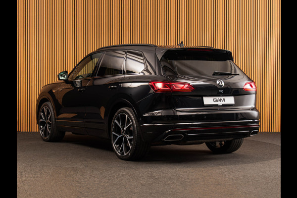 Volkswagen Touareg 3.0 TSi eHybrid R-Line PANO | DYNAUDIO | 22" | LUCHTVERING | NIGHT VISION