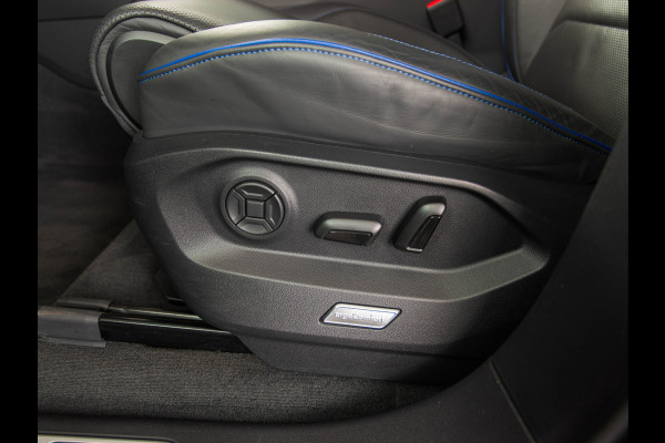 Volkswagen Touareg 3.0 TSi eHybrid R-Line PANO | DYNAUDIO | 22" | LUCHTVERING | NIGHT VISION