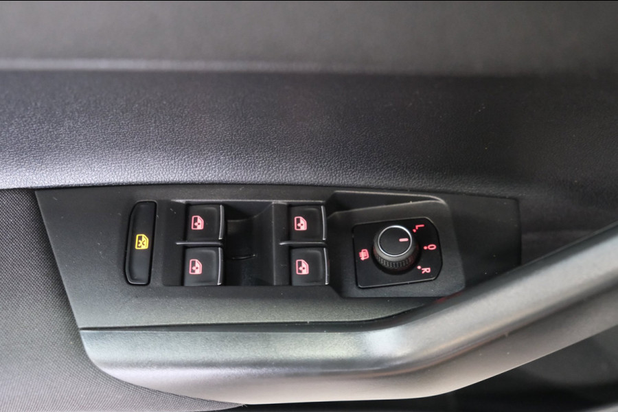 Volkswagen Polo 1.0 TSI Highline R-Line Automaat - N.A.P. Airco, Cruise, PDC, Carplay.