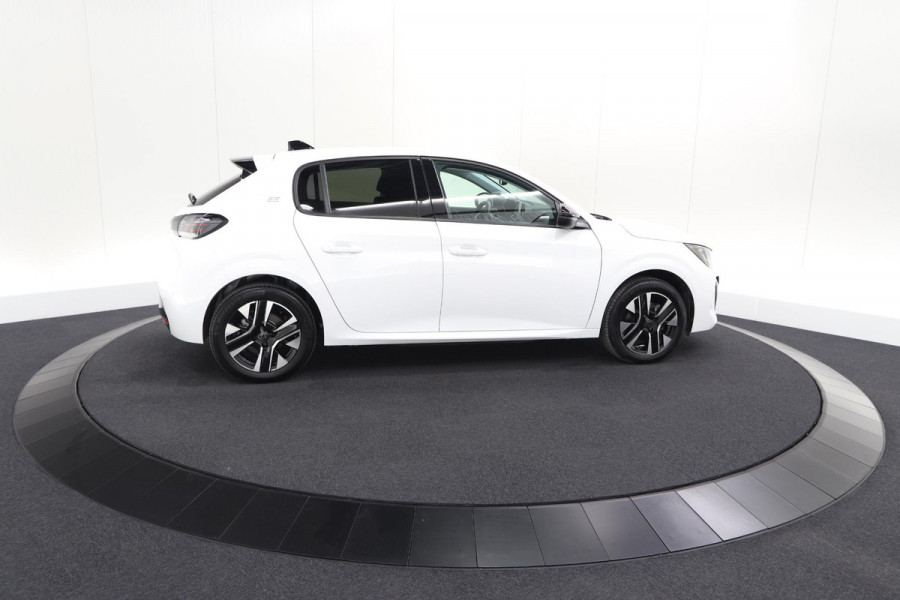 Peugeot e-208 EV Allure 50 kWh | SOH 99,9% | 11 KW Laadfunctie | Apple Carplay | Parkeersensoren