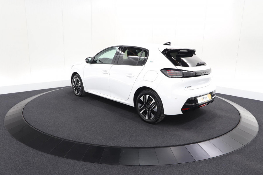 Peugeot e-208 EV Allure 50 kWh | SOH 99,9% | 11 KW Laadfunctie | Apple Carplay | Parkeersensoren