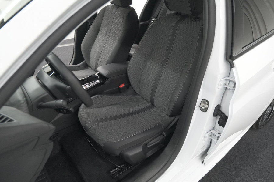 Peugeot e-208 EV Allure 50 kWh | SOH 99,9% | 11 KW Laadfunctie | Apple Carplay | Parkeersensoren