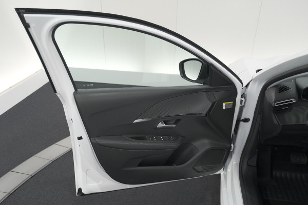 Peugeot e-208 EV Allure 50 kWh | SOH 99,9% | 11 KW Laadfunctie | Apple Carplay | Parkeersensoren