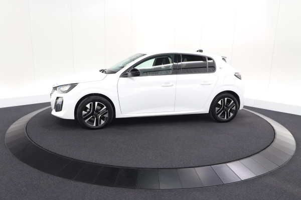 Peugeot e-208 EV Allure 50 kWh | SOH 99,9% | 11 KW Laadfunctie | Apple Carplay | Parkeersensoren