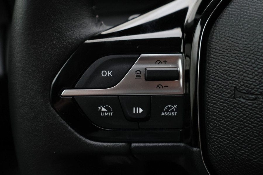 Peugeot 308 1.2 Hybrid 145 e-DCS6 Allure 360° Camera, Apple CarPlay, ACC, Climate Control, Navigatie, 17"