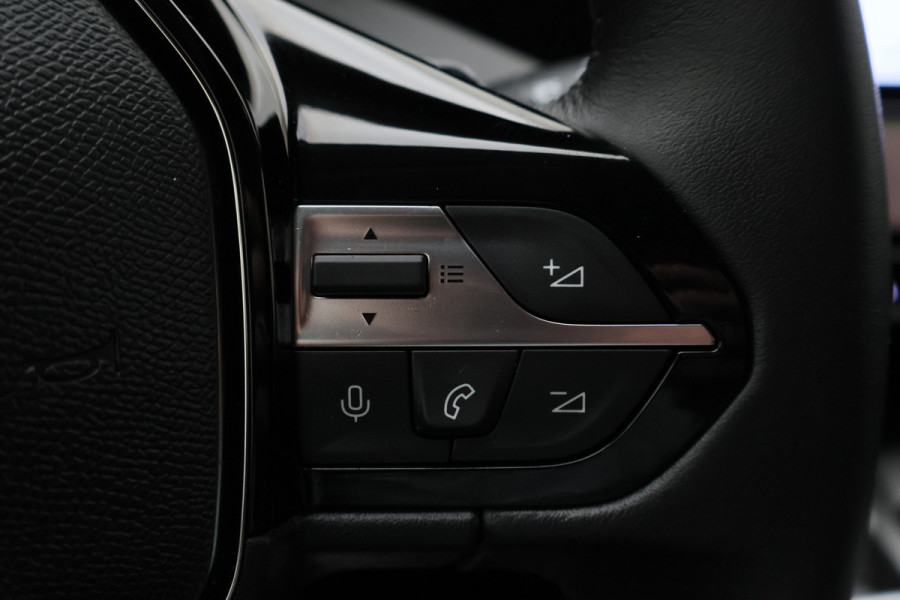 Peugeot 308 1.2 Hybrid 145 e-DCS6 Allure 360° Camera, Apple CarPlay, ACC, Climate Control, Navigatie, 17"