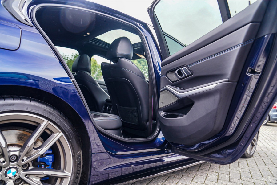 BMW 3-serie M340i xDrive High Executive | Schuifdak | Mosselman Tuning | Head up | Carplay | HarmanKardon | Stuurwielverwarming
