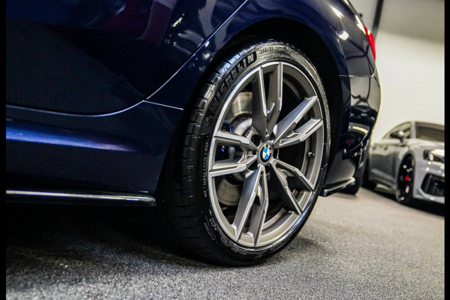 BMW 3-serie M340i xDrive High Executive | Schuifdak | Mosselman Tuning | Head up | Carplay | HarmanKardon | Stuurwielverwarming