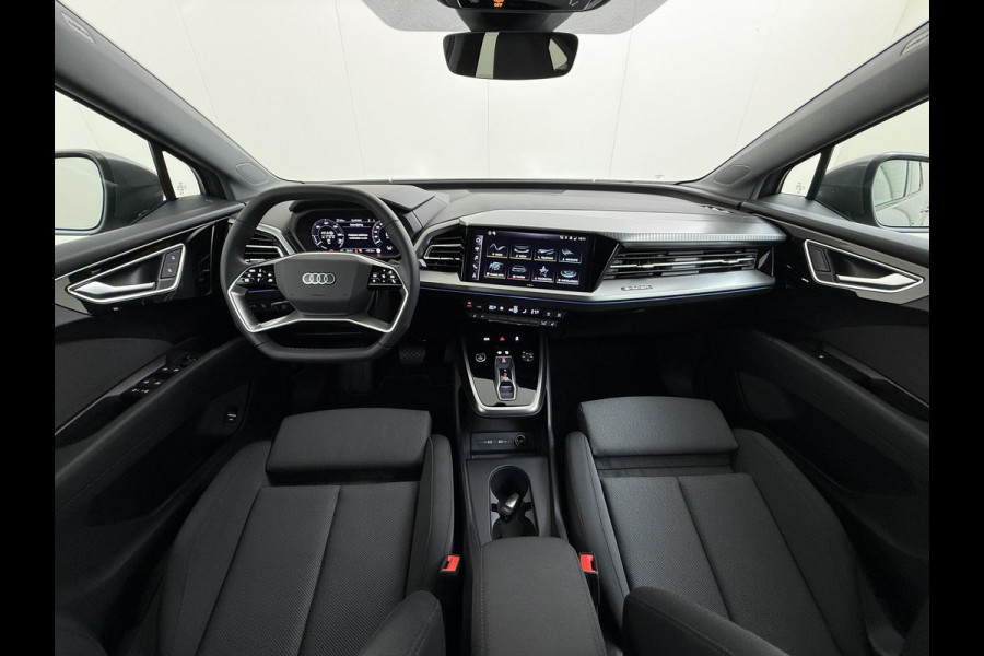 Audi Q4 Sportback e-tron 45 S Edition 82 kWh VAN: 44.900,- VOOR: 40.877,- UW HERFSTVOORDEEL: 4.023,- SOH 96% | S-Exterieur | ADAPT. CRUISE CONTROL | STOELVERWARMING | ELEK. ACHTERKLEP | ACHTERUIRIJCAMERA | RIJKLAAR + 12 MND BOVAG GARANTIE | RESTERENDE ACCU GARANTIE TOT EN MET 2032 OF 160k KM |