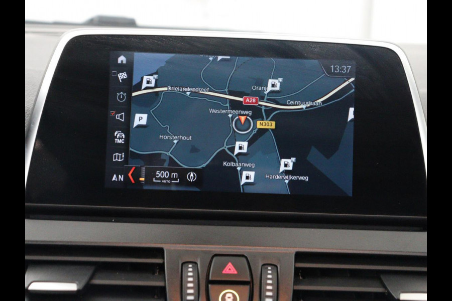 BMW 2 Serie Active Tourer 218i Executive | Panoramadak | Cruise control | Climate control | Park assist | Navigatie | Bluetooth | Elektrische achterklep | Trekhaak