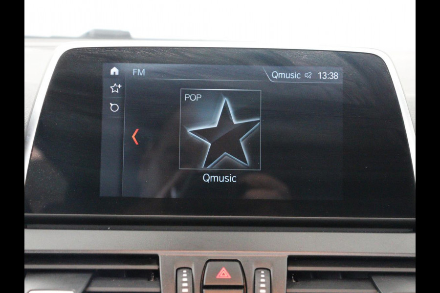 BMW 2 Serie Active Tourer 218i Executive | Panoramadak | Cruise control | Climate control | Park assist | Navigatie | Bluetooth | Elektrische achterklep | Trekhaak