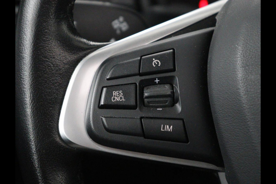 BMW 2 Serie Active Tourer 218i Executive | Panoramadak | Cruise control | Climate control | Park assist | Navigatie | Bluetooth | Elektrische achterklep | Trekhaak