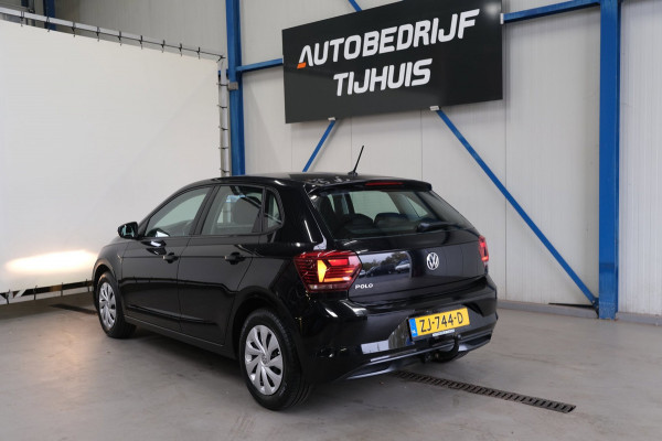 Volkswagen Polo 1.0 Comfortline - N.A.P. Airco, Cruise, Carplay, Trekhaak.