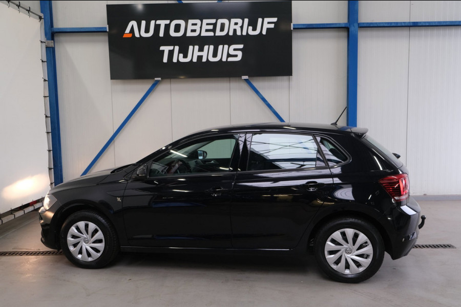 Volkswagen Polo 1.0 Comfortline - N.A.P. Airco, Cruise, Carplay, Trekhaak.