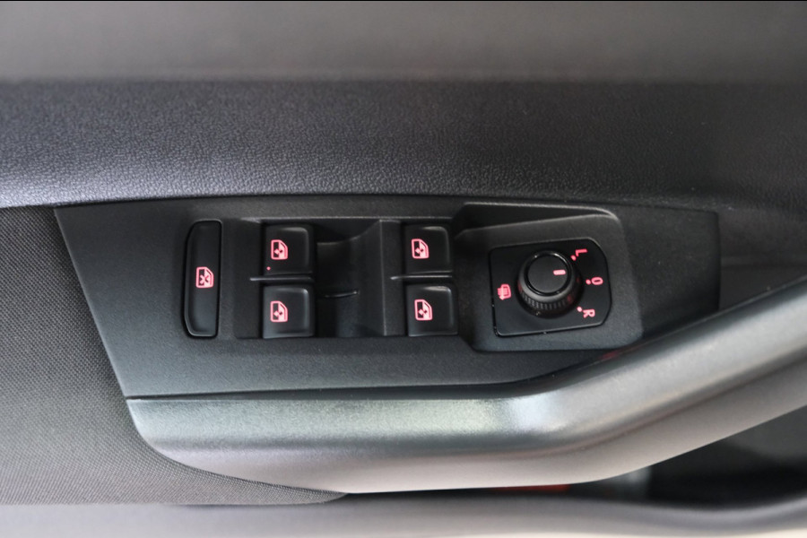 Volkswagen Polo 1.0 Comfortline - N.A.P. Airco, Cruise, Carplay, Trekhaak.
