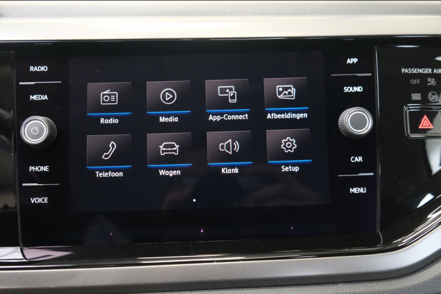 Volkswagen Polo 1.0 Comfortline - N.A.P. Airco, Cruise, Carplay, Trekhaak.