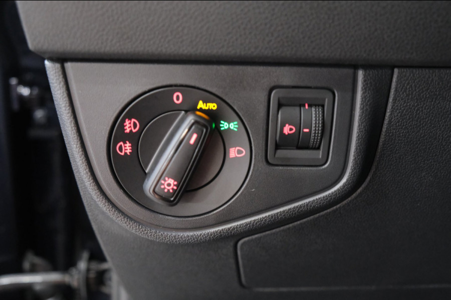Volkswagen Polo 1.0 Comfortline - N.A.P. Airco, Cruise, Carplay, Trekhaak.