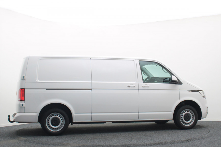 Volkswagen Transporter 2.0 TDI L2H1 28 DSG Apple Carplay, Trekhaak, Cruise, Airco, DAB