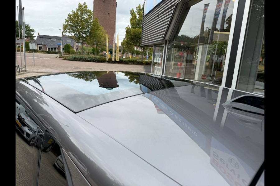 Renault Symbioz 1.6 E-Tech full hybrid 145 esprit Alpine Solarbay Sunroof / 360 camera / Elektr A klep / Stoel & stuurwiel verw.