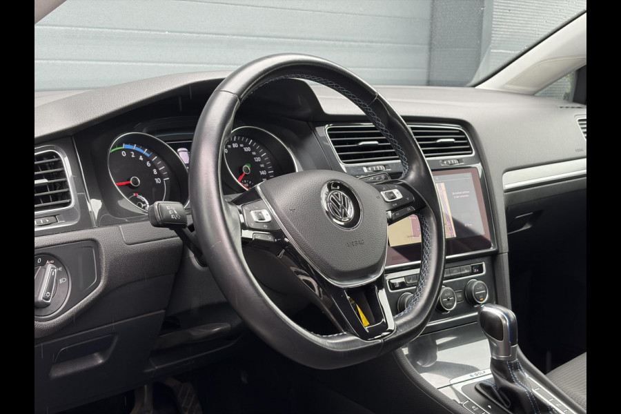 Volkswagen e-Golf e-Golf SOH 88.21% l 2e Eigenaar l Carplay l Navi l Stoelverw l Clima l Cruise l Lmv l Pdc V+A l N.A.P l Nieuwe Apk bij Aflevering