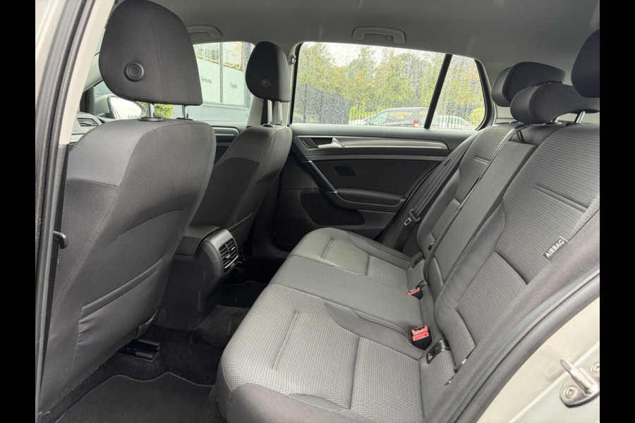 Volkswagen e-Golf e-Golf SOH 88.21% l 2e Eigenaar l Carplay l Navi l Stoelverw l Clima l Cruise l Lmv l Pdc V+A l N.A.P l Nieuwe Apk bij Aflevering