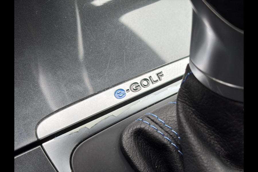 Volkswagen e-Golf e-Golf SOH 88.21% l 2e Eigenaar l Carplay l Navi l Stoelverw l Clima l Cruise l Lmv l Pdc V+A l N.A.P l Nieuwe Apk bij Aflevering