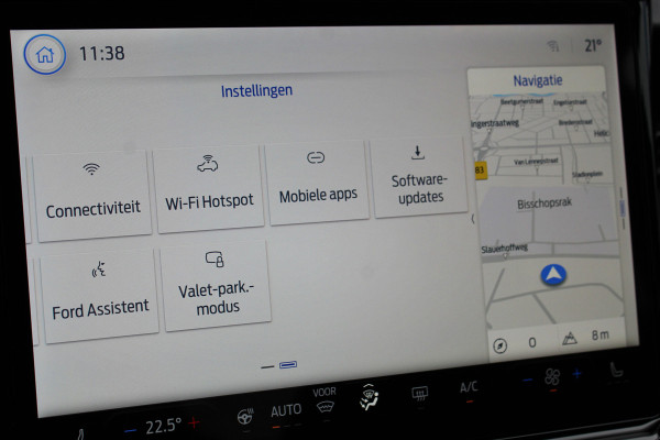 Ford Puma 1.0-125pk EcoBoost Mild-Hybrid ST-Line X. Fabrieksgarantie t/m 03-12-2029 ! Slechts 3.000km ! Autm. airco, cruise control, navigatie, telefoonvoorb., stoel-, stuur- en voorraamverwarming, bestuurdersassistent pakket etc.
