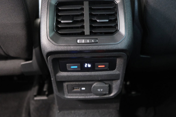 Volkswagen Tiguan 1.4 TSI ACT Comfortline Business Automaat - N.A.P. Airco, Cruise, Navi, PDC, Trekhaak.