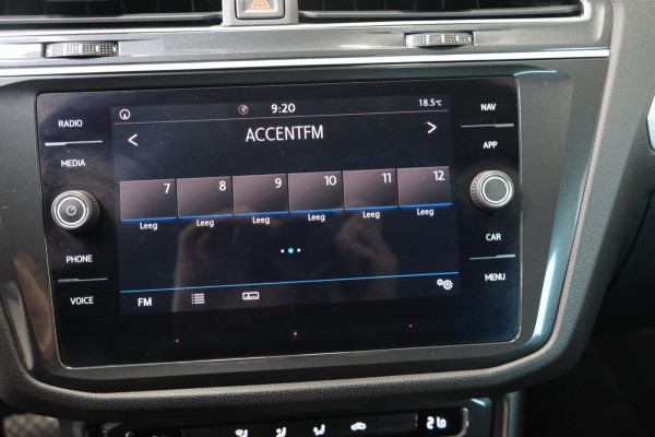Volkswagen Tiguan 1.4 TSI ACT Comfortline Business Automaat - N.A.P. Airco, Cruise, Navi, PDC, Trekhaak.