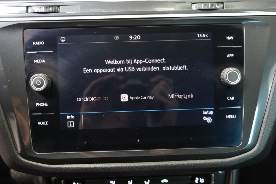 Volkswagen Tiguan 1.4 TSI ACT Comfortline Business Automaat - N.A.P. Airco, Cruise, Navi, PDC, Trekhaak.