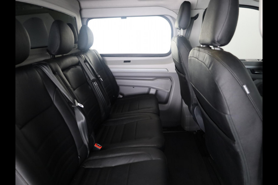 Volkswagen E-Transporter 32 L2H1 Bulli 64 kWh | Vol!! | Dubbel Cabine | Leer | Trekhaak |