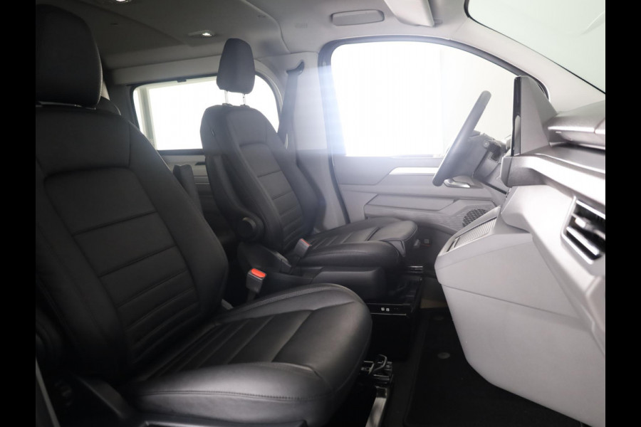 Volkswagen E-Transporter 32 L2H1 Bulli 64 kWh | Vol!! | Dubbel Cabine | Leer | Trekhaak |