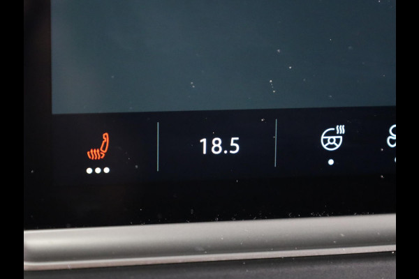 Volkswagen E-Transporter 32 L2H1 Bulli 64 kWh | Vol!! | Dubbel Cabine | Leer | Trekhaak |
