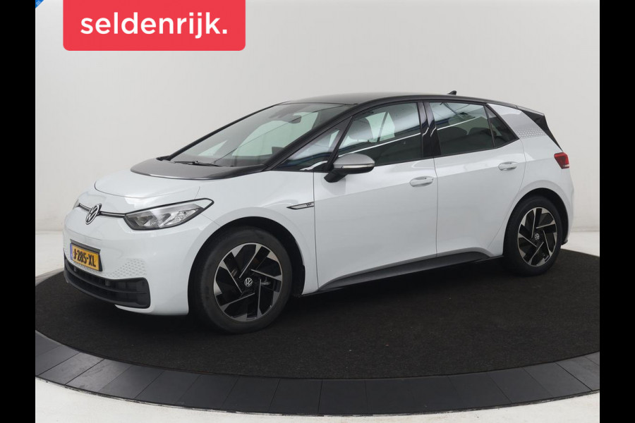Volkswagen ID.3 First 58 kWh | SOH 92,5% | Stuur/stoel verwarming | Cruise control | Carplay | Navigatie | Sfeerverlichting | Park assist | EV