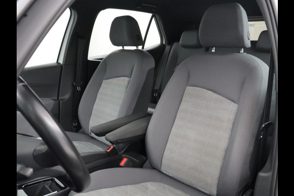 Volkswagen ID.3 First 58 kWh | SOH 92,5% | Stuur/stoel verwarming | Cruise control | Carplay | Navigatie | Sfeerverlichting | Park assist | EV