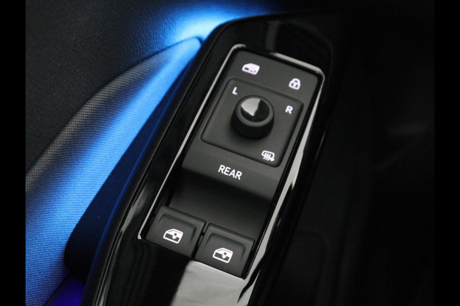 Volkswagen ID.3 First 58 kWh | SOH 92,5% | Stuur/stoel verwarming | Cruise control | Carplay | Navigatie | Sfeerverlichting | Park assist | EV