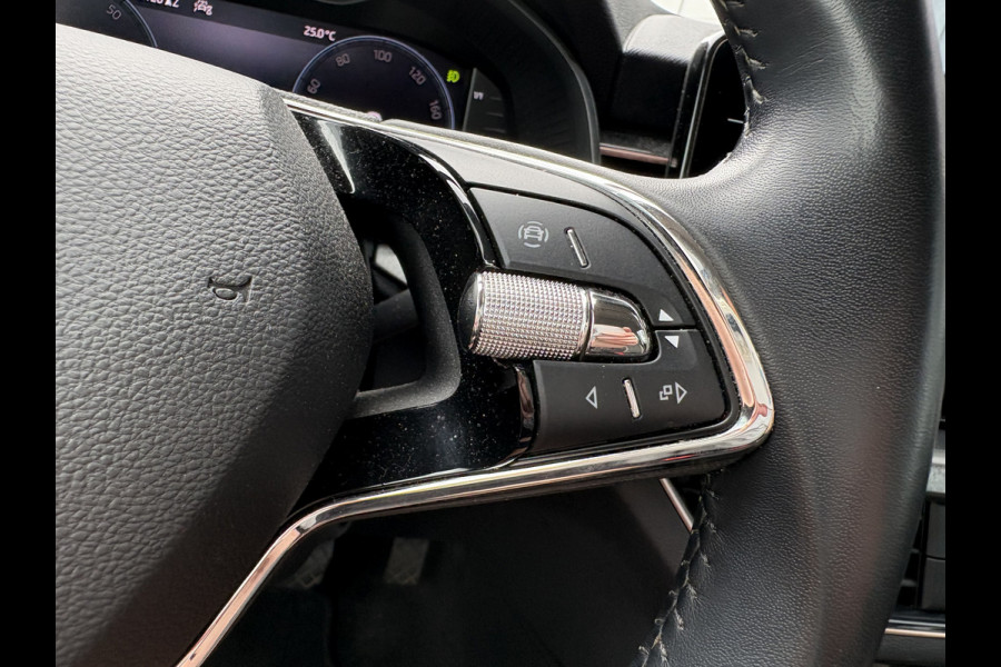 Škoda Kamiq 1.0 TSi DSG 110pk Business Edition NAVI/CARPLAY/VIRTUAL/CLIMA/CRUISE/PDC/STOELVERWARMING