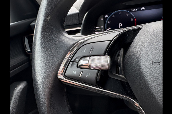 Škoda Kamiq 1.0 TSi DSG 110pk Business Edition NAVI/CARPLAY/VIRTUAL/CLIMA/CRUISE/PDC/STOELVERWARMING
