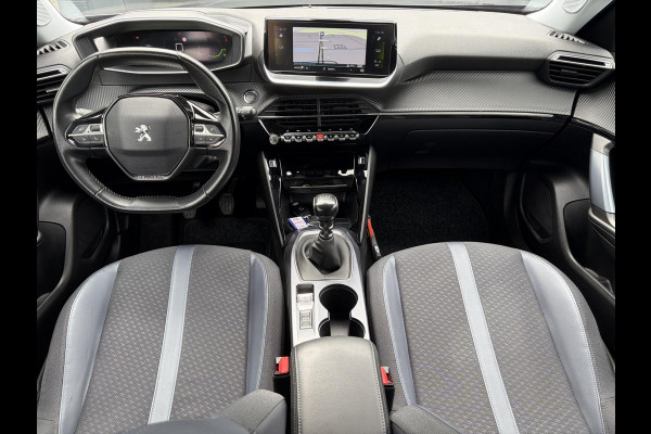 Peugeot 2008 1.2 PureTech Allure 2e Eigenaar l D-riem vv in 08/2024 l Camera360° l Draadloze telefoonlader l 131pk l Carplay l Navi l 6 Bak l Clima l Cruise l Halfleder l Keylss l 17'' Lmv l Pdc l N.A.P l Nieuwe Apk bij Aflevering