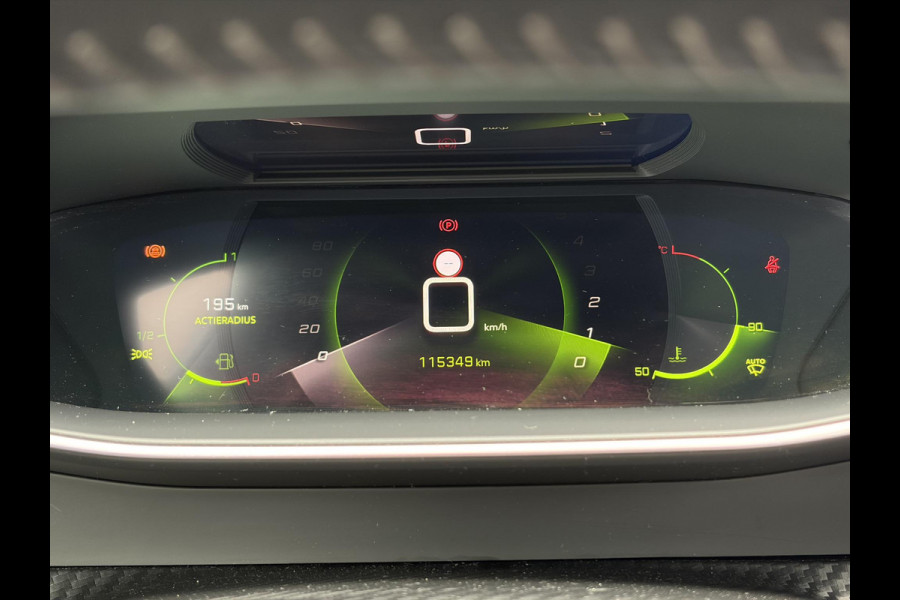 Peugeot 2008 1.2 PureTech Allure 2e Eigenaar l D-riem vv in 08/2024 l Camera360° l Draadloze telefoonlader l 131pk l Carplay l Navi l 6 Bak l Clima l Cruise l Halfleder l Keylss l 17'' Lmv l Pdc l N.A.P l Nieuwe Apk bij Aflevering