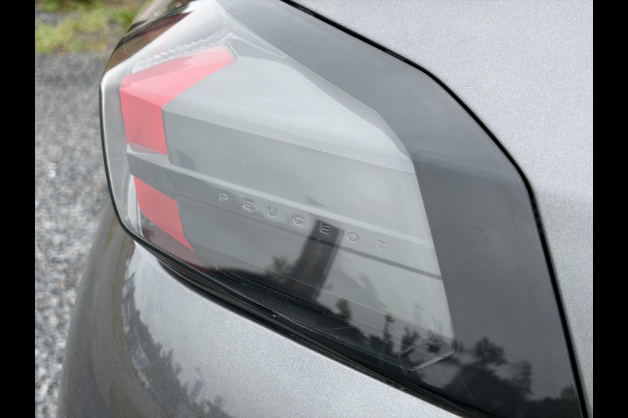 Peugeot 2008 1.2 PureTech Allure 2e Eigenaar l D-riem vv in 08/2024 l Camera360° l Draadloze telefoonlader l 131pk l Carplay l Navi l 6 Bak l Clima l Cruise l Halfleder l Keylss l 17'' Lmv l Pdc l N.A.P l Nieuwe Apk bij Aflevering