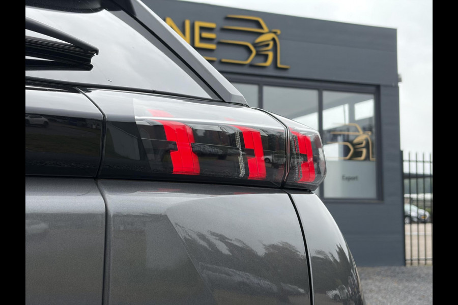 Peugeot 2008 1.2 PureTech Allure 2e Eigenaar l D-riem vv in 08/2024 l Camera360° l Draadloze telefoonlader l 131pk l Carplay l Navi l 6 Bak l Clima l Cruise l Halfleder l Keylss l 17'' Lmv l Pdc l N.A.P l Nieuwe Apk bij Aflevering