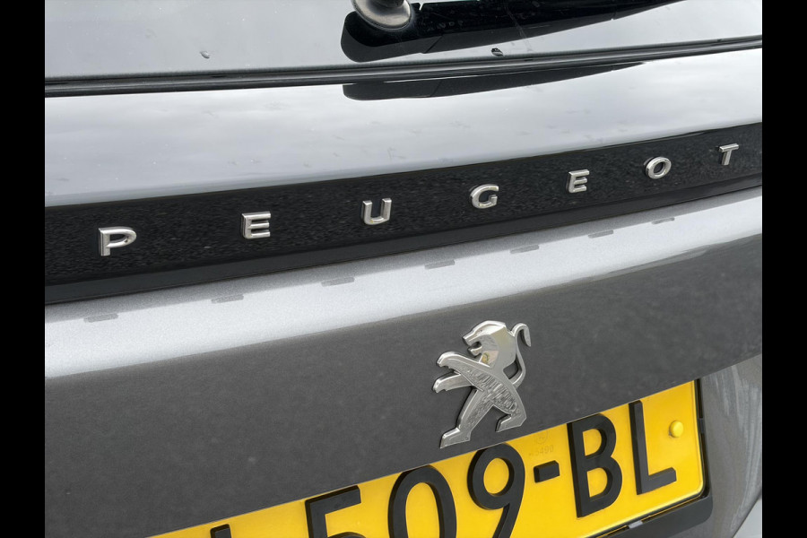 Peugeot 2008 1.2 PureTech Allure 2e Eigenaar l D-riem vv in 08/2024 l Camera360° l Draadloze telefoonlader l 131pk l Carplay l Navi l 6 Bak l Clima l Cruise l Halfleder l Keylss l 17'' Lmv l Pdc l N.A.P l Nieuwe Apk bij Aflevering
